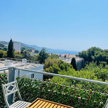 Quiet, Sea View Terrace, Parking, Air Conditioning, Beach, X6