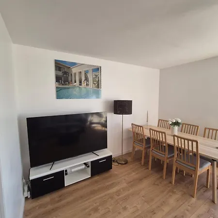 Quiet, Sea View Terrace, Parking, Air Conditioning, Beach, X6 Toulon